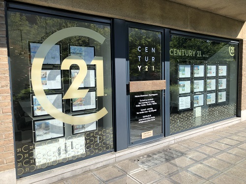 Century 21 M-City